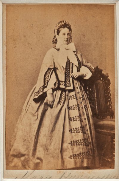 ماري نيكولايفنا دي روسي (1819-1876) - دوقة روسيا الكبرى ماريا نيكولاييفنا (1819-1876) ، دوقة ليوتشتنبرغ ، مجهول. صور الألبومين بواسطة مصور روسي