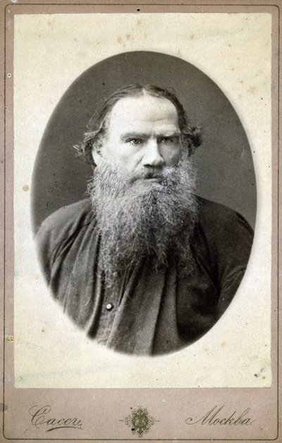صورة ليف نيكولايفيتش ، كونت تولستوي (ليون تولستوي) ، كاتب روسي (1828-1910). بواسطة مصور روسي