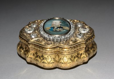 صندوق ، من صنع جوفرت ، c.1850 بواسطة المدرسة الروسية