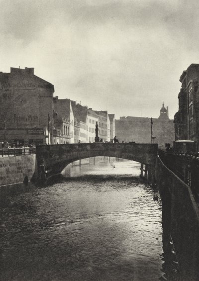 برلين: Rossstrassen-Brucke (صورة b / w) بواسطة ساشا ستون