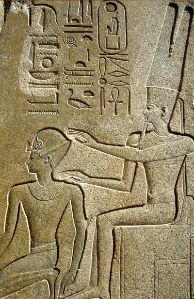 مصر القديمة، الرسم على الجدران/النحت، مباركة حتشبسوت من قبل آمون رع، معبد الكرنك، الأقصر بواسطة المدرسة المصرية