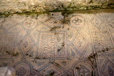 Detail of floor decoration (mosaic) بواسطة المدرسة الايطالية