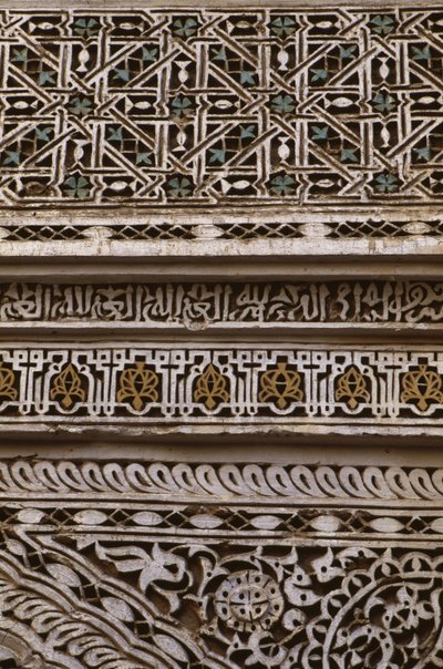 تفاصيل بوابة الجامع الكبير (جص) بواسطة المدرسة المغربية
