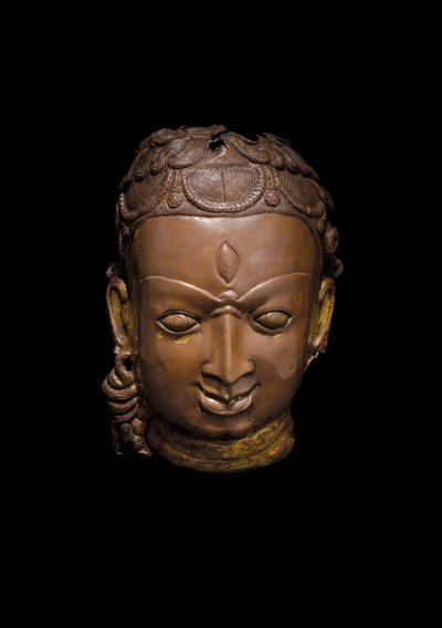 قناع Repousse لشيفا ، القرن الحادي عشر (نحاسي) بواسطة المدرسة النيبالية