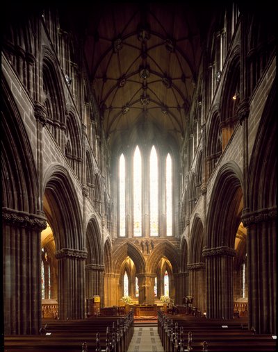 Gothic Art: view of the interior of Glasgow Cathedral. 12th century. Scotland بواسطة المدرسة الاسكتلندية