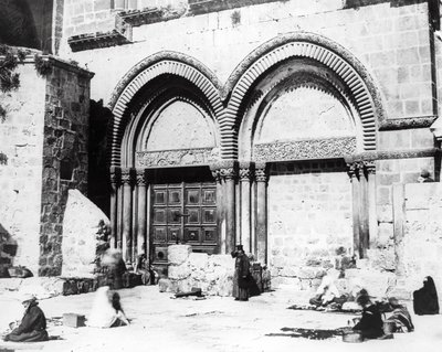 مدخل كنيسة القيامة ، 1865 بواسطة الرقيب جيمس م. ماكدونالد