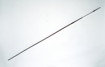 Xhosa spear ، جنوب إفريقيا بواسطة مدرسة جنوب افريقيا