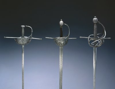 Rapiers، c.1650 (الصلب والجلد والخشب) بواسطة المدرسة الاسبانية