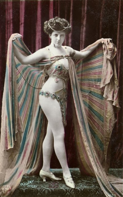 بطاقة بريدية تصور راقصة شرقية (صورة ملونة) بواسطة Stanislaus Walery