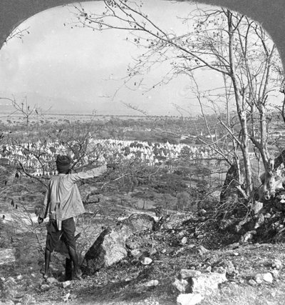 منظر عام لأكثر من 450 باغودا من ماندالاي هيل ، بورما ، 1908 بواسطة شركة السفر ستيريو