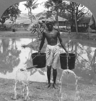 علب سقي تستخدم لرش الشوارع ، بورما ، 1908 بواسطة شركة السفر ستيريو