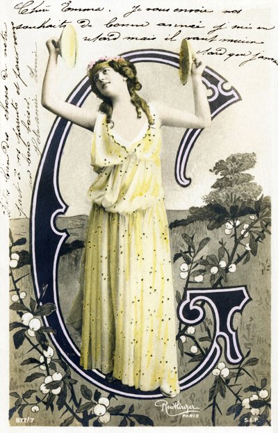 G: لويز ميريل ، ممثلات ومغني غنائي من la Belle Epoque - Folies Bergere و Gymnase و Gaite و Paris - الأبجدية في بطاقة بريدية بواسطة استوديو Reutlinger