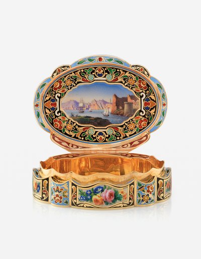 عرض Snuff-Box للسوق الشرقي ، جنيف ، حوالي 1830 بواسطة المدرسة السويسرية