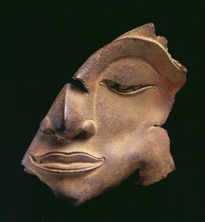 الرأس (برونز) بواسطة Thai