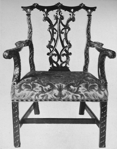 كرسي Chippendale الصيني مع مقعد في التطريز المعاصر ، منتصف القرن الثامن عشر ، 1928 بواسطة توماس شيبيندال