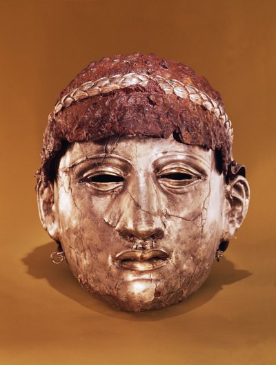 خوذة من جزئين (حديد) بواسطة التراقي