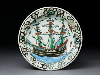 طبق معجون حجري بزخرفة مزججة ، Iznik ، c.1620-30 (سيراميك) بواسطة المدرسة التركية