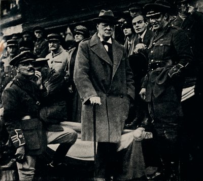 الفرقة 47 مارس الماضي ، 1918 ، 1945. بواسطة غير معروف