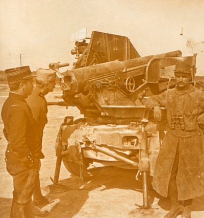 75 بندقية آلية مضادة للطائرات ، c1914-c1918 بواسطة غير معروف