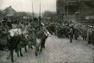 دورية القوزاق والمشاة الروسية ، 1919. بواسطة غير معروف