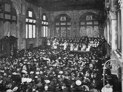 حفل موسيقي في مدرسة جيلدهول للموسيقى ، لندن ، c1901 1901 بواسطة غير معروف