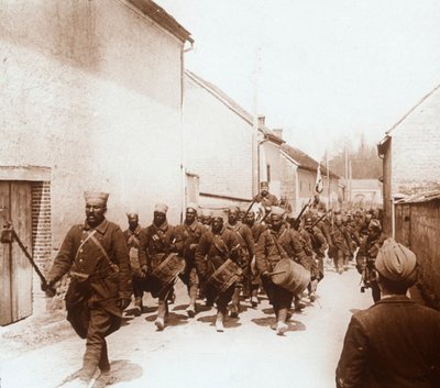 القوات الأفريقية ، c1914-c1918 بواسطة غير معروف