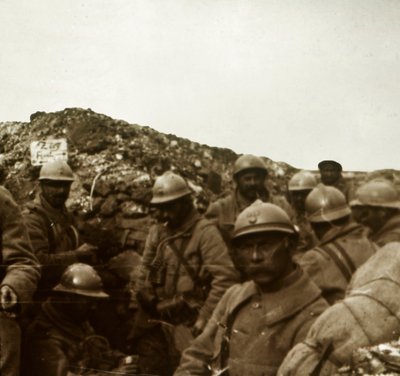 بعد الهجوم ، ارتواز ، شمال فرنسا ، c1914-c1918 بواسطة غير معروف