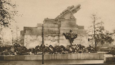 إضافة إلى آثار لندن: الفوج الملكي لنصب المدفعية التذكاري ، c1935. بواسطة غير معروف
