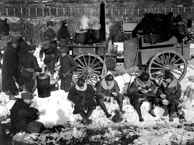 معسكر مشاة أمريكي في سيبيريا ، روسيا ، ديسمبر 1918. بواسطة غير معروف
