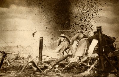 قذيفة متفجرة ، الحرب العالمية الأولى ، 1914-1918 ، 1933. بواسطة غير معروف