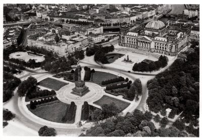 منظر جوي ل Konigsplatz ، ميونيخ ، ألمانيا ، من Zeppelin ، c1931 1933 بواسطة غير معروف