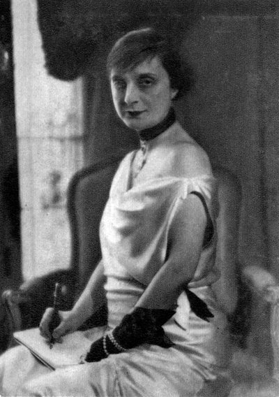 آنا دي نويل ، مؤلفة فرنسية ، 1930 بواسطة غير معروف