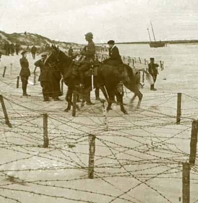 الوصول إلى لا بان ، فلاندرز ، بلجيكا ، c1914-c1918 بواسطة غير معروف