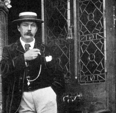 آرثر كونان دويل ، كاتب اسكتلندي ، c1900 بواسطة غير معروف