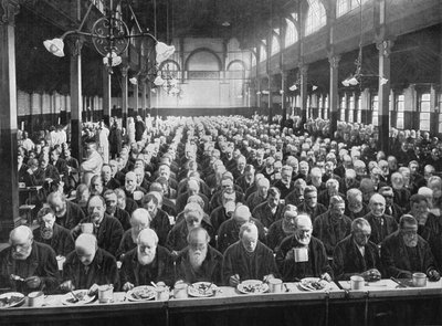 في العشاء ، St Marylebone Workhouse ، لندن ، c1901 1903 بواسطة غير معروف