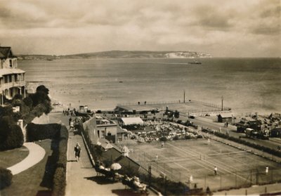 Bandstand & Tennnis Courts، Shanklin، IW، c1920. بواسطة غير معروف