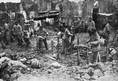 التخزين المؤقت الأسلاك الشائكة ، الدفاع عن فردان ، فرنسا ، الحرب العالمية الأولى ، 1916 ، c1920 بواسطة غير معروف