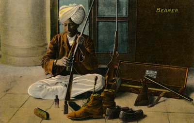 حامل ، c1910 بواسطة غير معروف