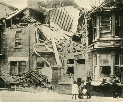 المنازل المتضررة بالقنابل ، هارتلبول ، الحرب العالمية الأولى ، ديسمبر 1914 ، c1920. بواسطة غير معروف