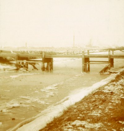الجسر في Poperinge ، فلاندرز ، بلجيكا ، c1914-c1918 بواسطة غير معروف