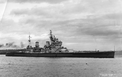 سفينة حربية بريطانية HMS King George V ، سيدني ، أستراليا ، 1945 بواسطة غير معروف