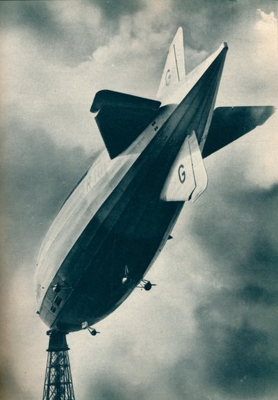 بارجة جامدة بريطانية R101 يركب في صاري إرساءها في Cardington ، بيدفوردشير ، c1929 c1937 بواسطة غير معروف