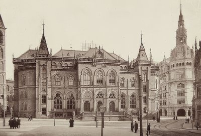 مبنى البورصة في بريمن. حوالي عام 1900 بواسطة غير معروف