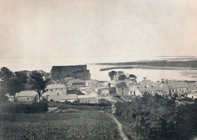 كارلينجفورد - تظهر أطلال قلعة كارلينجفورد ، 1895 بواسطة غير معروف