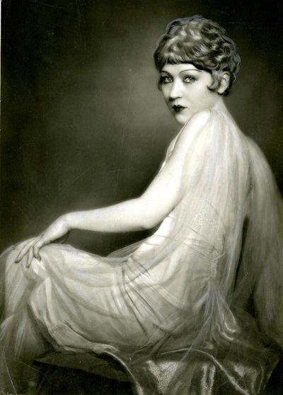 كاثرين هيسلينغ ، 1920s. بواسطة غير معروف