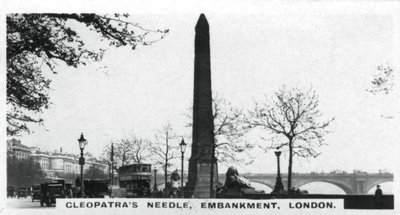 Cleopatras Needle، Embankment، London، c1920s بواسطة غير معروف