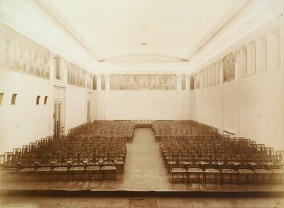 قاعة للحفلات الموسيقية ، بيت رابطة الآداب والفنون ، روسيا ، 1910s بواسطة غير معروف