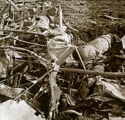 طائرة محطمة ، أيسن ، فرنسا ، c1914-c1918 بواسطة غير معروف