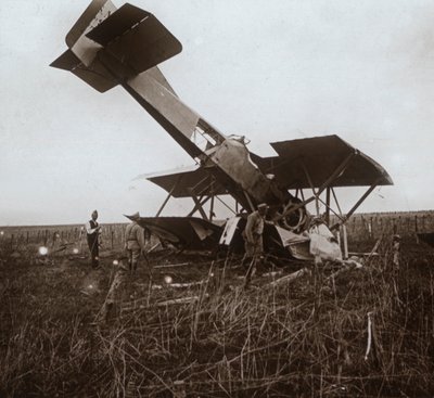 طائرة تحطمت ، تريسي لو فال ، شمال فرنسا ، c1914-c1918 بواسطة غير معروف