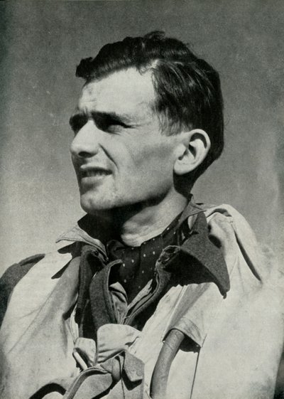 طيار مقاتل من مالطا ، الحرب العالمية الثانية ، 1940-1942 1944. بواسطة غير معروف